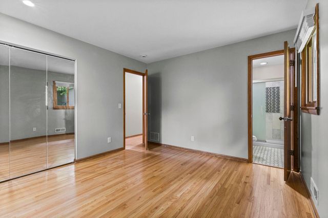 8460 Westbend Road, Golden Valley, MN 55427