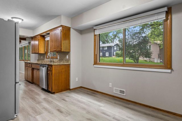 8460 Westbend Road, Golden Valley, MN 55427