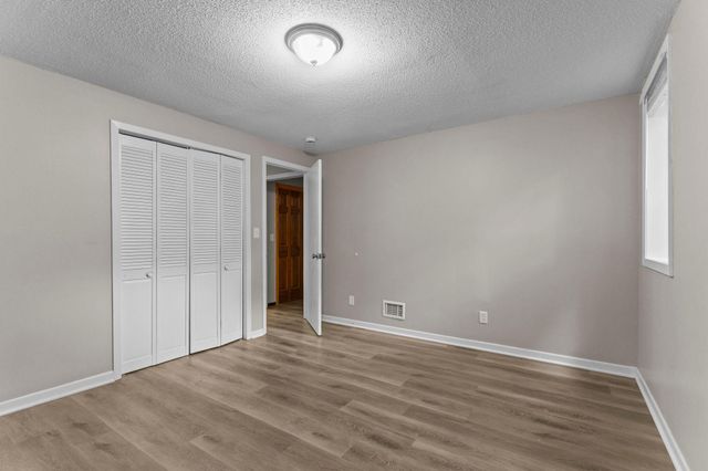8460 Westbend Road, Golden Valley, MN 55427