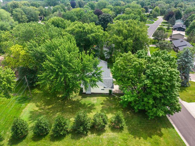 8460 Westbend Road, Golden Valley, MN 55427