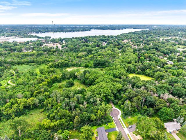 8460 Westbend Road, Golden Valley, MN 55427