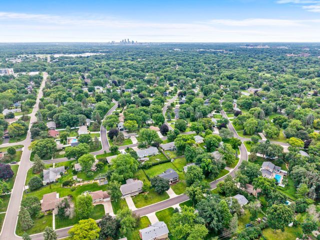 8460 Westbend Road, Golden Valley, MN 55427