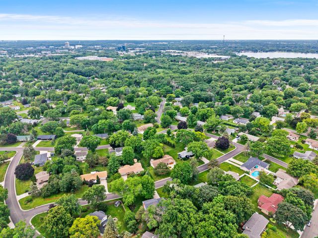 8460 Westbend Road, Golden Valley, MN 55427