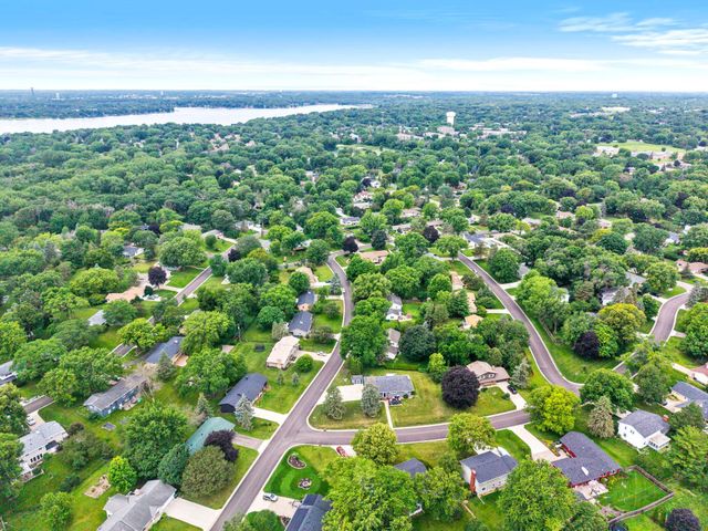 8460 Westbend Road, Golden Valley, MN 55427