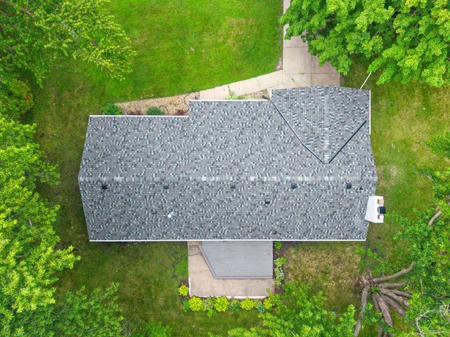 8460 Westbend Road, Golden Valley, MN 55427