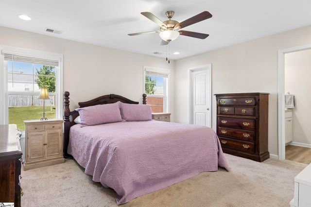 14 Steeds Glen Road, Piedmont, SC 29673