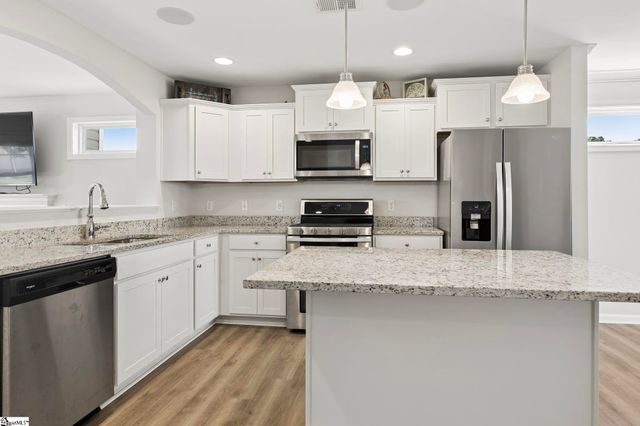 14 Steeds Glen Road, Piedmont, SC 29673