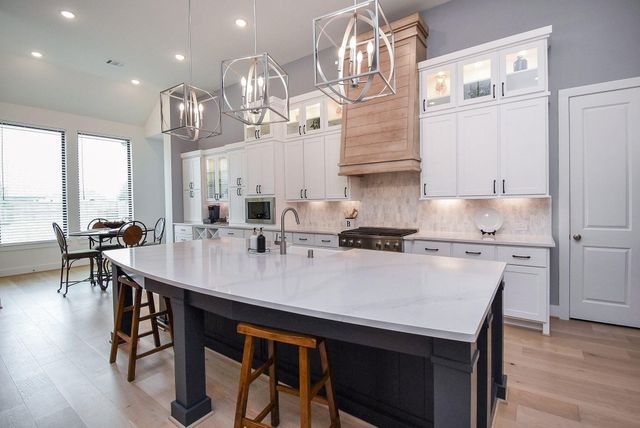 6811 Mirabeau Lane, Katy, TX 77493