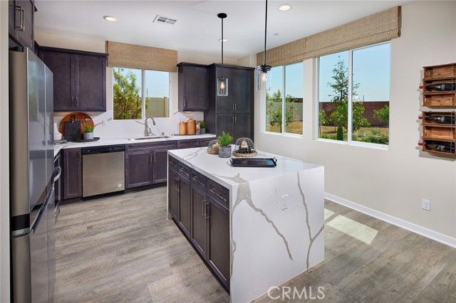 30963 Campania Road, Highland, CA 92346