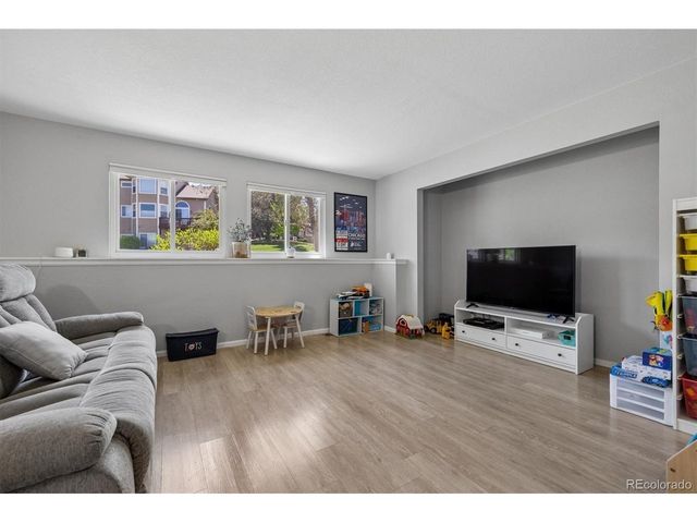 7410 W Coal Mine Ave F, Littleton, CO 80123