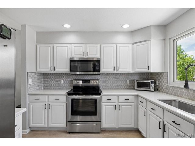 7410 W Coal Mine Ave F, Littleton, CO 80123