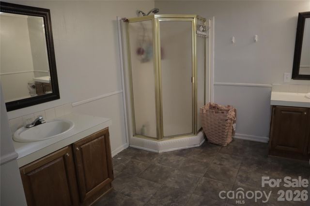 179 W Hilltop Lane, Jefferson, SC 29718