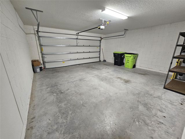 2058 FICUS STREET, Mascotte, FL 34753