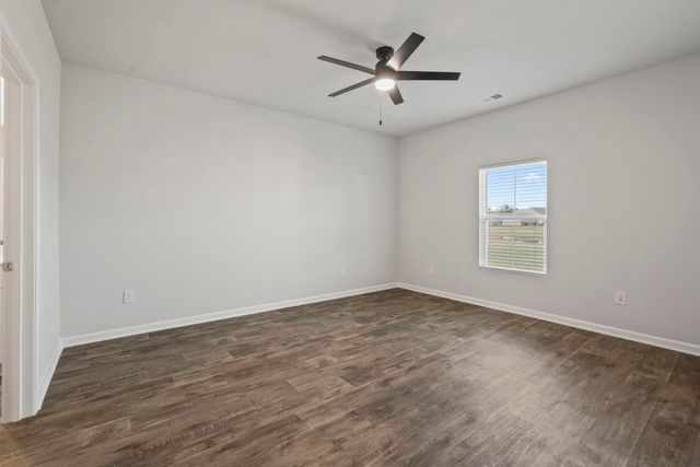 219 Warner Crossing Way, Loris, SC 29569