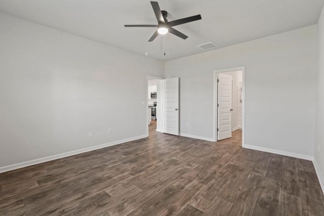 219 Warner Crossing Way, Loris, SC 29569