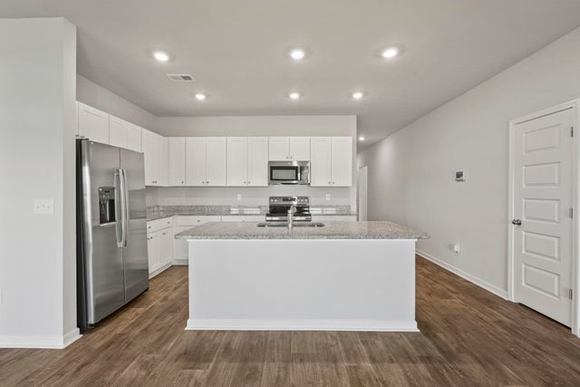 219 Warner Crossing Way, Loris, SC 29569