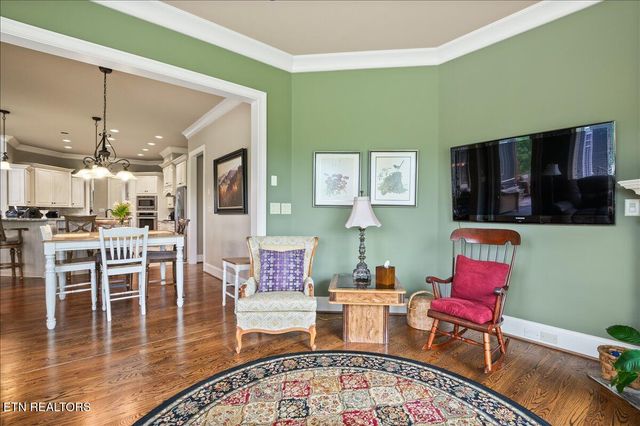 757 Indian Mountain Rd, Jellico, TN 37762