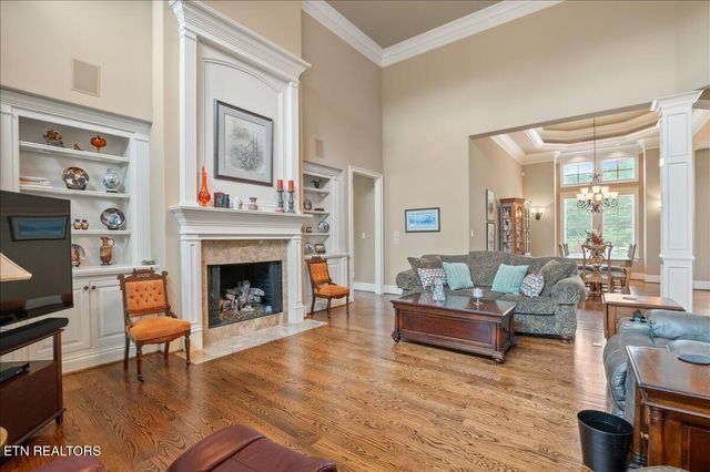 757 Indian Mountain Rd, Jellico, TN 37762