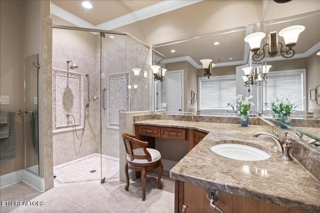 757 Indian Mountain Rd, Jellico, TN 37762