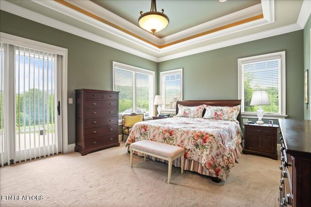 757 Indian Mountain Rd, Jellico, TN 37762