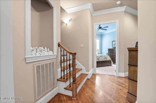 757 Indian Mountain Rd, Jellico, TN 37762