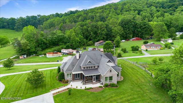 757 Indian Mountain Rd, Jellico, TN 37762