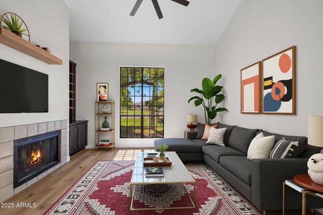 1861 E KRISTA Way, Tempe, AZ 85284