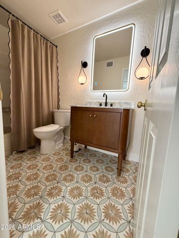 1861 E KRISTA Way, Tempe, AZ 85284