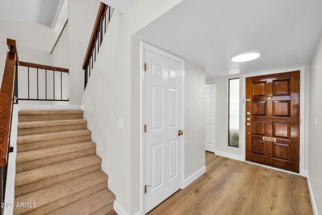 1861 E KRISTA Way, Tempe, AZ 85284