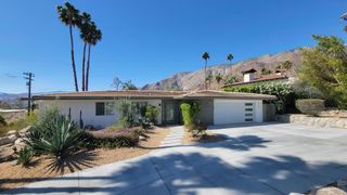 901 W Via Livorno, Palm Springs, CA 92262