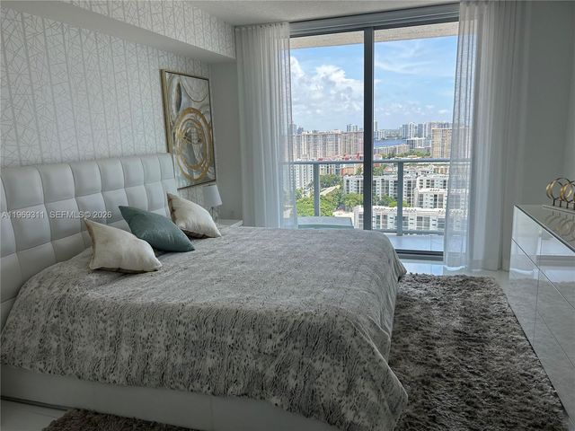 300 Sunny Isles Blvd 4-2305, Sunny Isles Beach, FL 33160