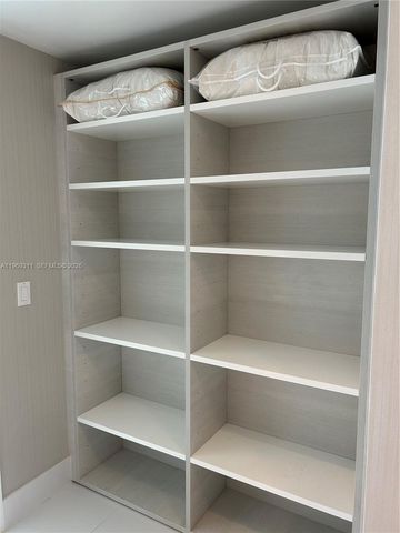 300 Sunny Isles Blvd 4-2305, Sunny Isles Beach, FL 33160