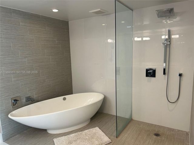 300 Sunny Isles Blvd 4-2305, Sunny Isles Beach, FL 33160