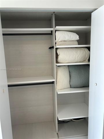 300 Sunny Isles Blvd 4-2305, Sunny Isles Beach, FL 33160