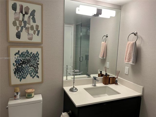 300 Sunny Isles Blvd 4-2305, Sunny Isles Beach, FL 33160