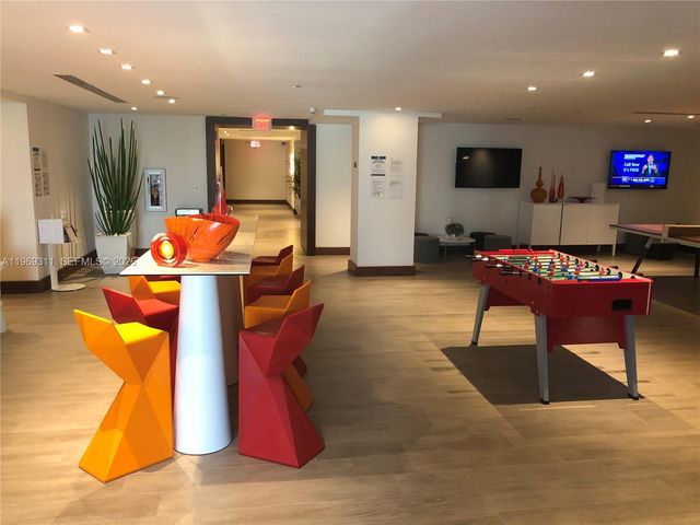 300 Sunny Isles Blvd 4-2305, Sunny Isles Beach, FL 33160
