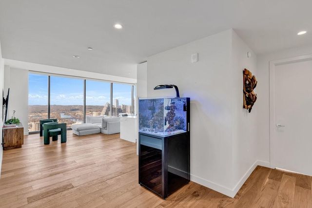 44 East Ave 4303, Austin, TX 78701