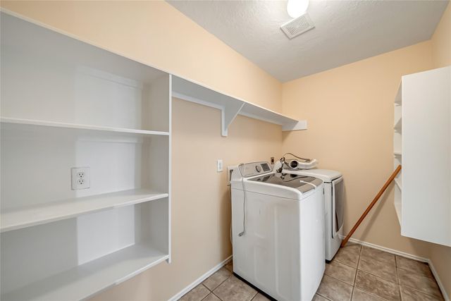 1938 Courtside Place Drive, Missouri City, TX 77489