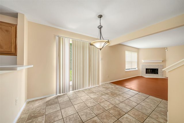 1938 Courtside Place Drive, Missouri City, TX 77489