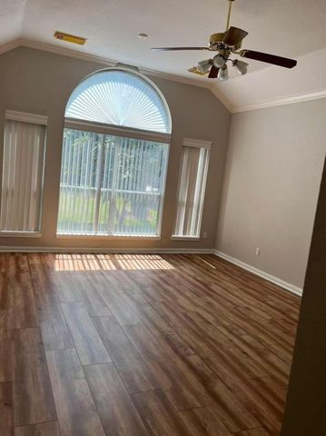 2438 Weatherford Drive, Pearland, TX 77584