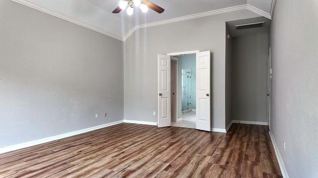 2438 Weatherford Drive, Pearland, TX 77584