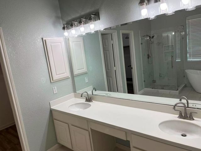 2438 Weatherford Drive, Pearland, TX 77584