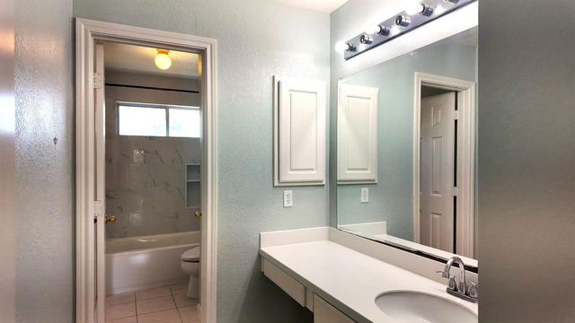 2438 Weatherford Drive, Pearland, TX 77584