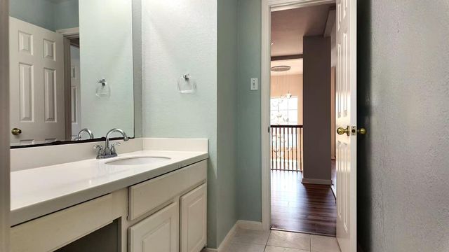 2438 Weatherford Drive, Pearland, TX 77584