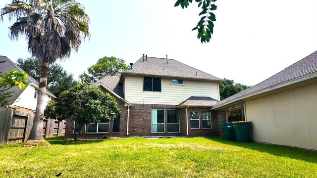 2438 Weatherford Drive, Pearland, TX 77584