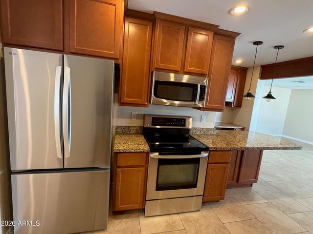 6036 N 8TH Street, Phoenix, AZ 85014