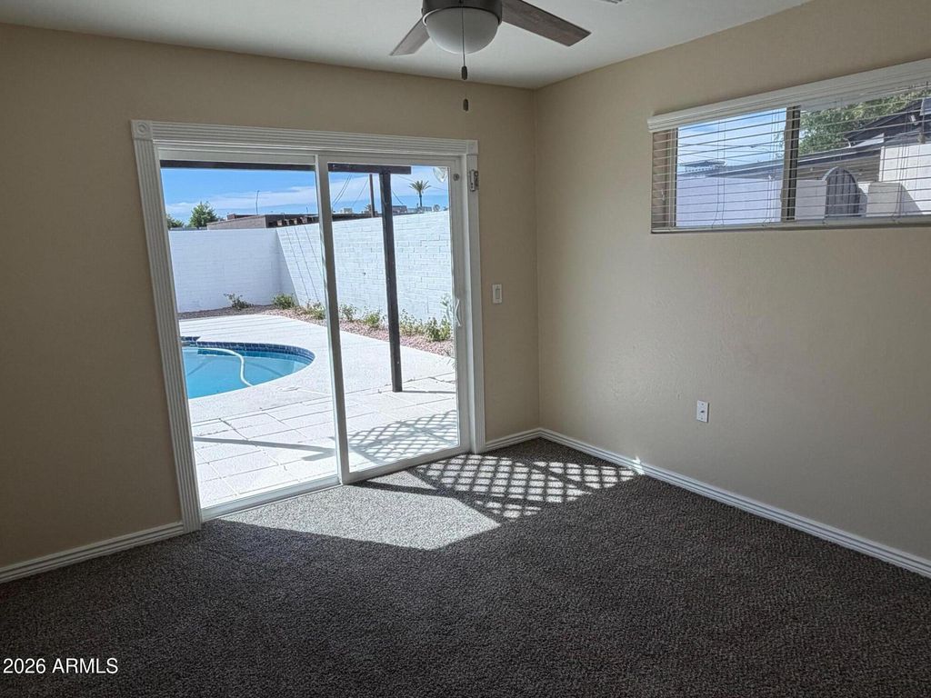 Image 22 of property listing at 6036 N 8TH Street, Phoenix, AZ 85014