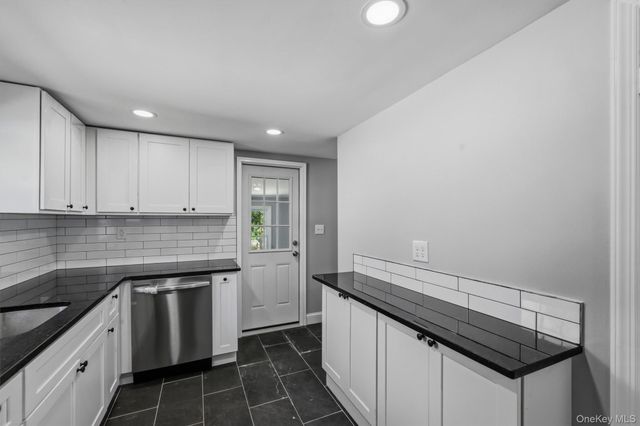 23 Westwood Drive, Newburgh, NY 12550