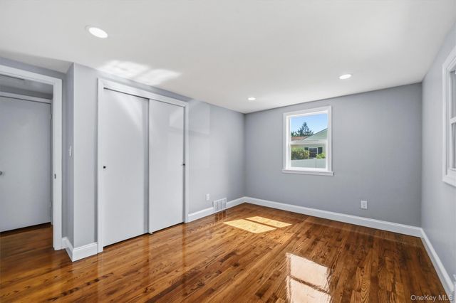 23 Westwood Drive, Newburgh, NY 12550