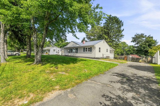 23 Westwood Drive, Newburgh, NY 12550